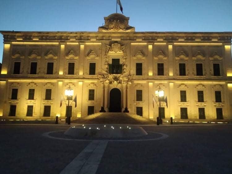 St. Mary Apartment Qormi Exterior photo